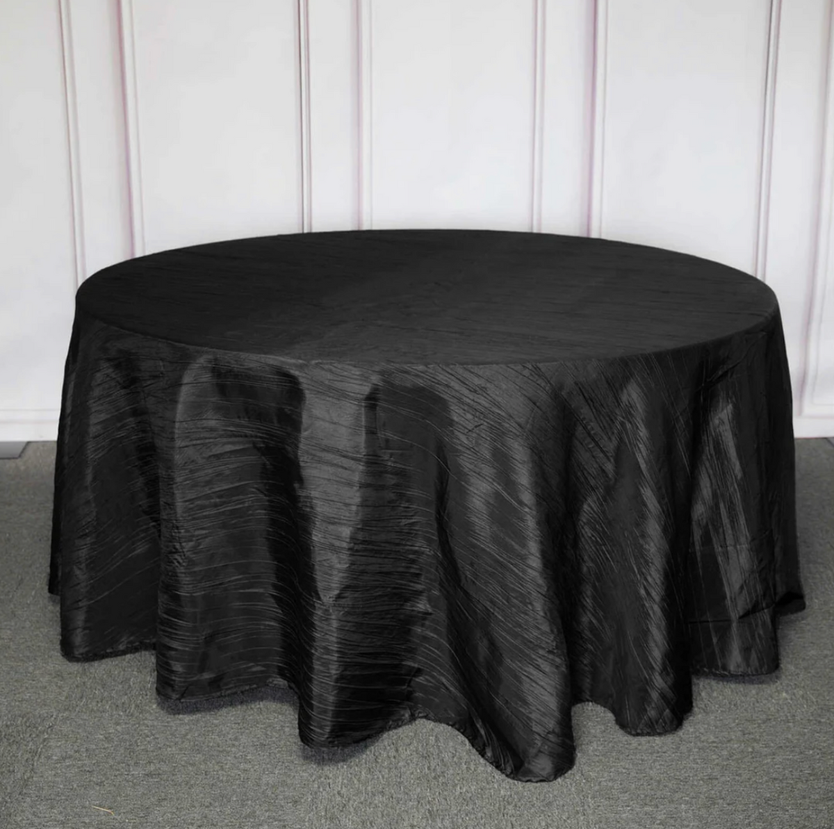 Accordion Crinkle Tablecloth 120" Black